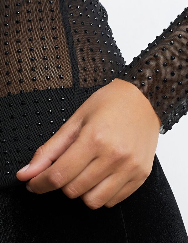 #color_Black