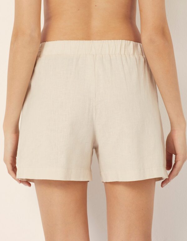 #COLOR_OFF WHITE