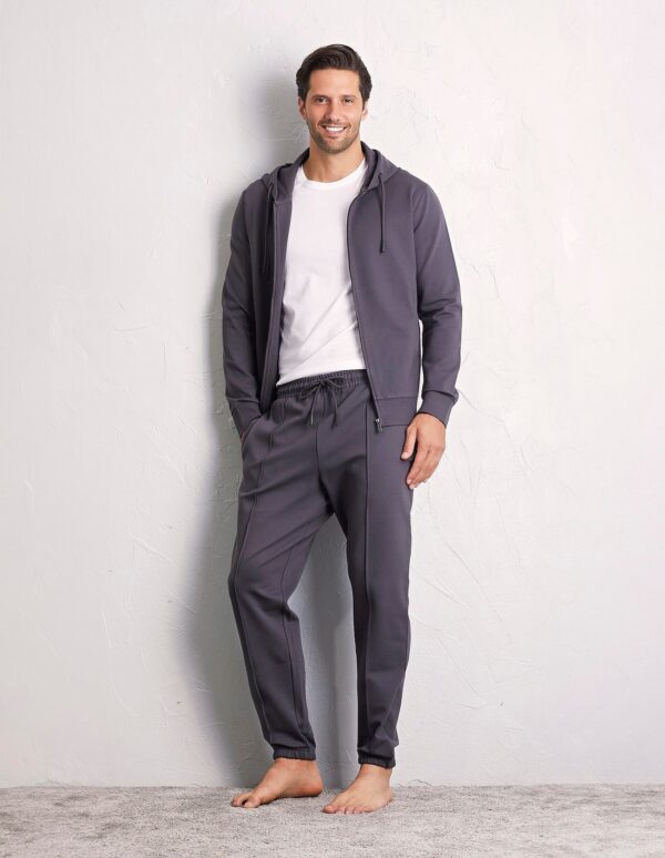 #color_dark grey