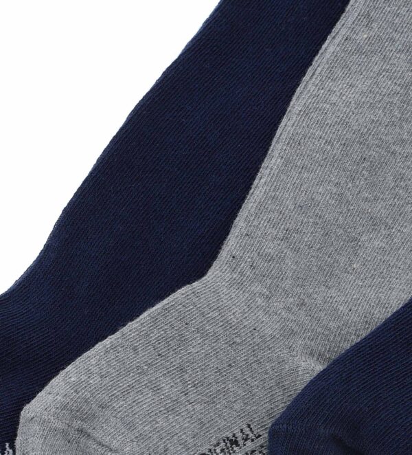 Lot de trois paires de chaussettes longues Basico Fall Boy – Image 4
