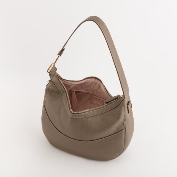 #color_brown