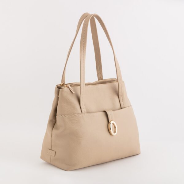 #COLOR_BEIGE