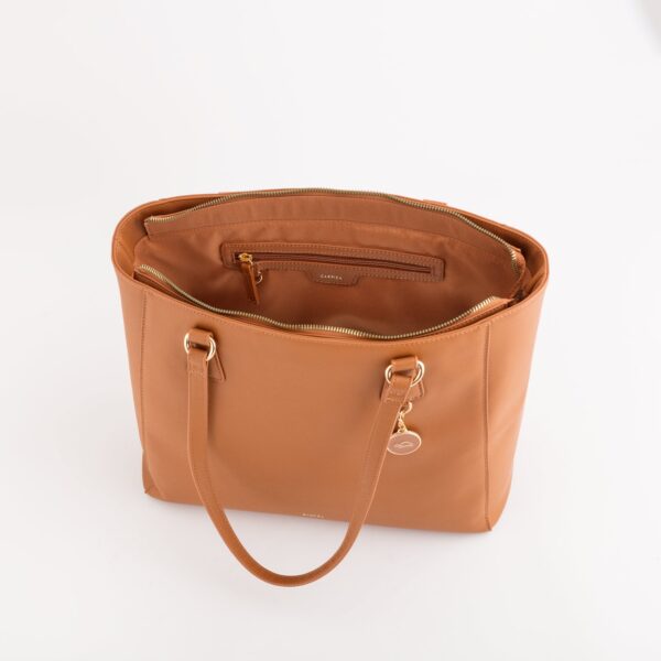 #color_camel