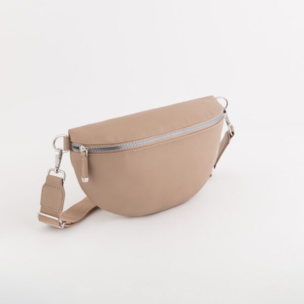 #COLOR_BEIGE