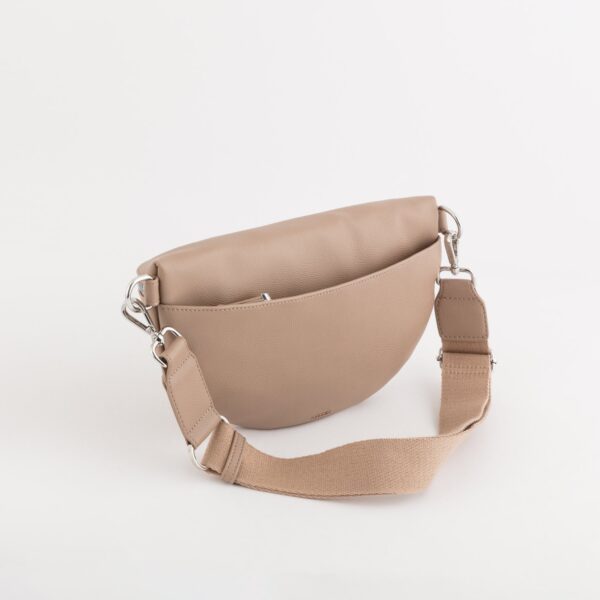 #COLOR_BEIGE