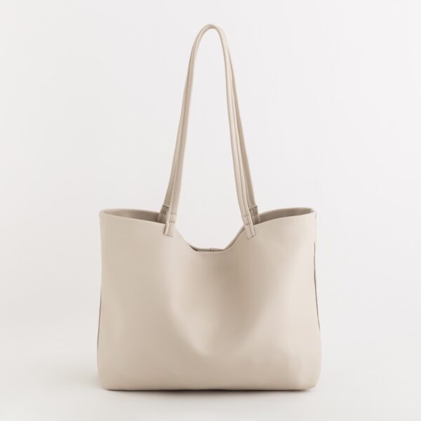 #COLOR_OFF WHITE