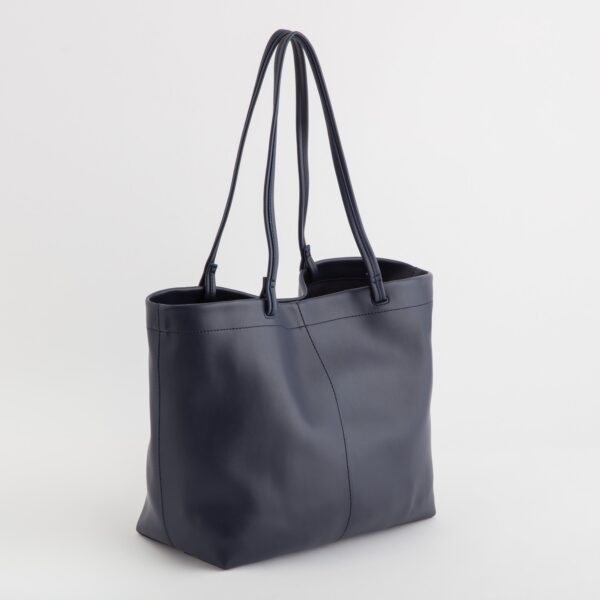 #COLOR_NAVY BLUE
