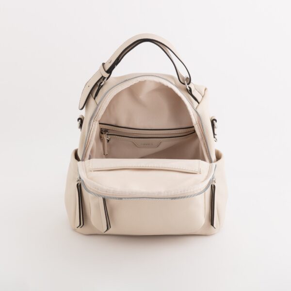 #Color_Beige