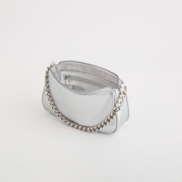 #COLOR_SILVER