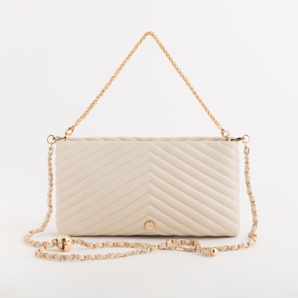 #COLOR_OFF WHITE