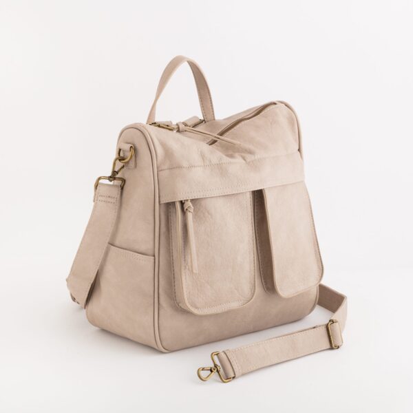 #COLOR_BEIGE
