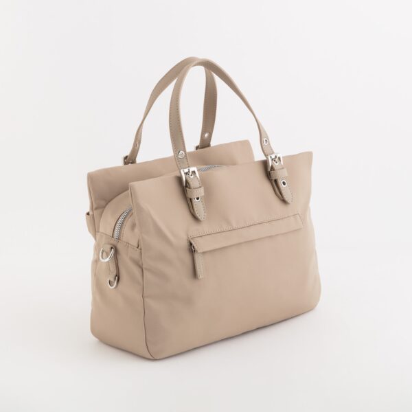#Color_Beige
