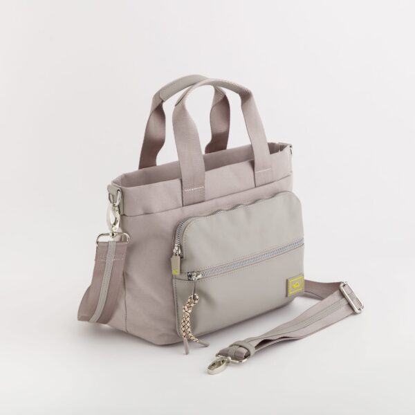 #Color_Beige