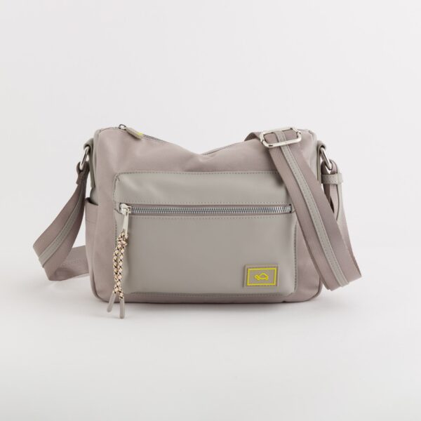 #Color_Beige