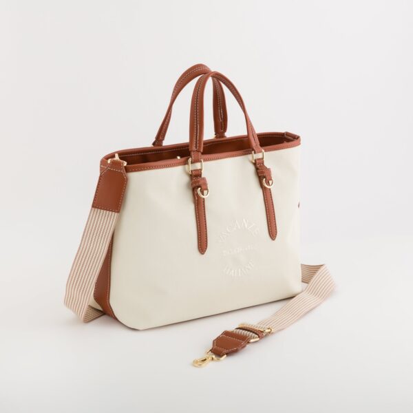 #COLOR_BEIGE