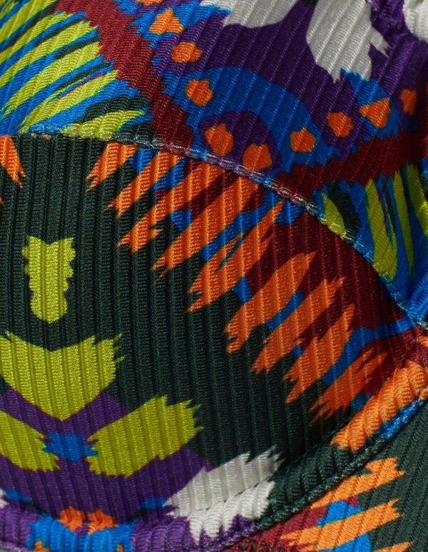 #COLOR_MULTICOLOR
