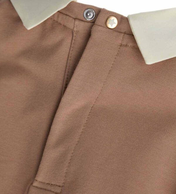 #COLOR_BEIGE