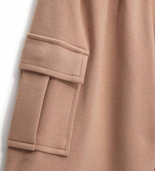 #COLOR_BEIGE