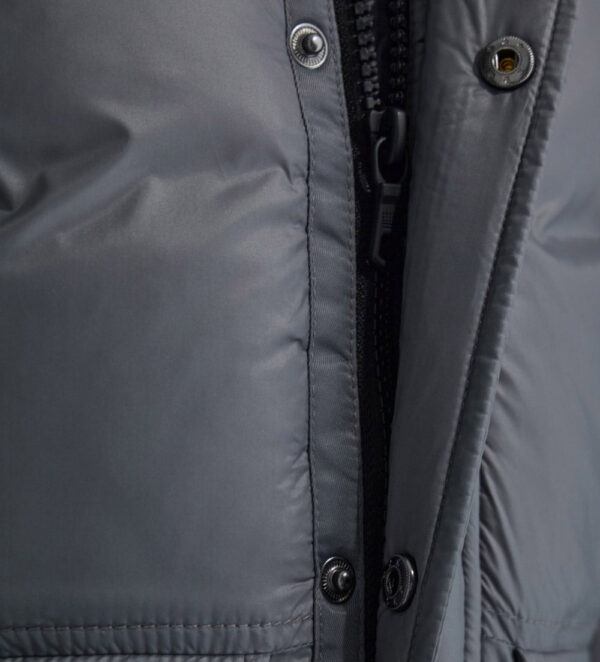 #COLOR_DARK GREY