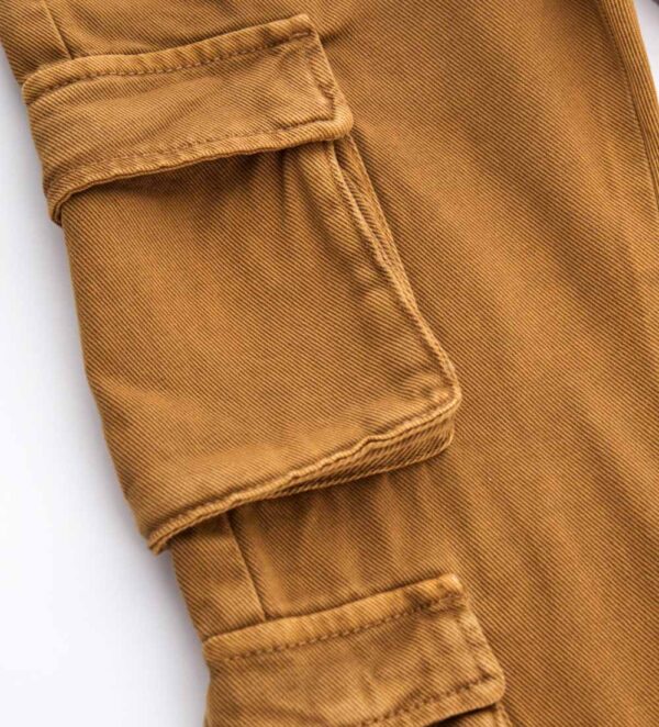 #COLOR_BEIGE