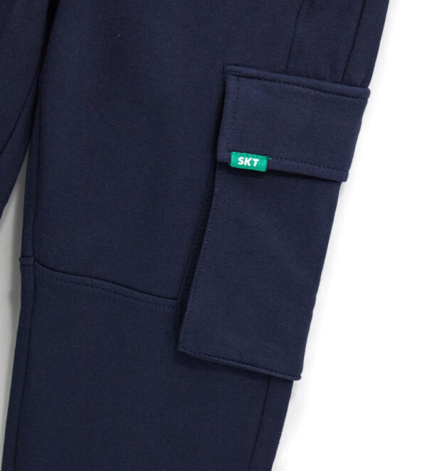 Procurez-vous votre pantalon Greens Boy avec de grandes poches – Image 2