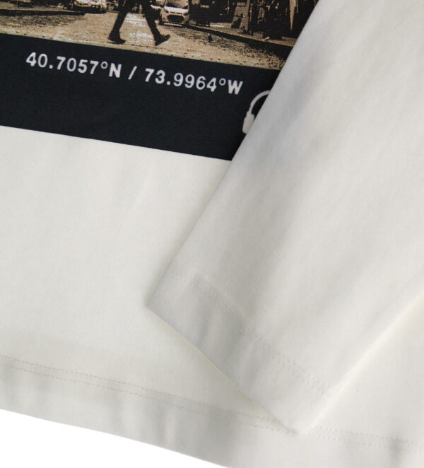 #COLOR_OFF WHITE