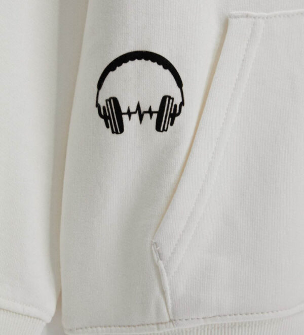 #COLOR_OFF WHITE