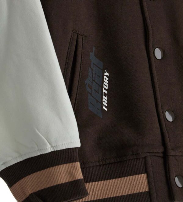 #COLOR_BROWN