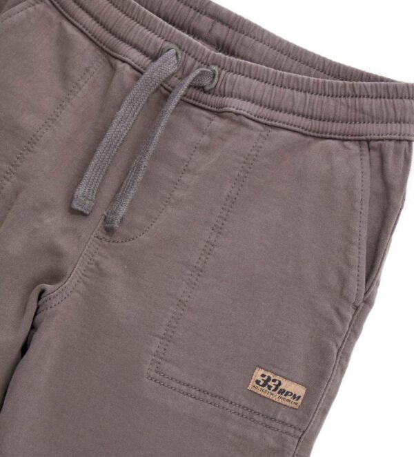 #COLOR_DARK GREY