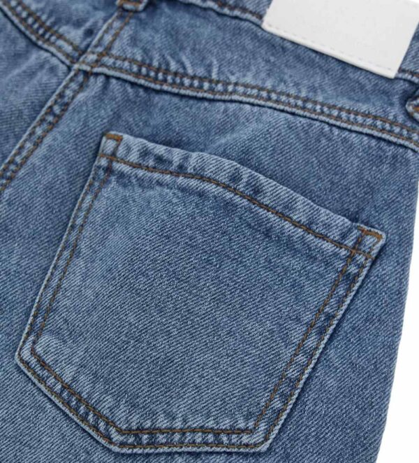 #COLOR_DENIM