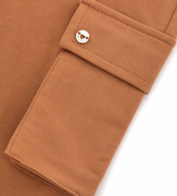 #COLOR_BROWN