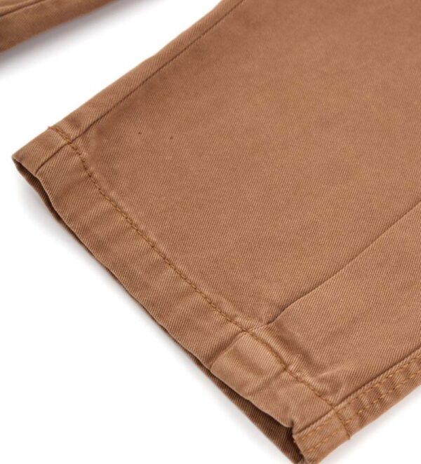#COLOR_BROWN