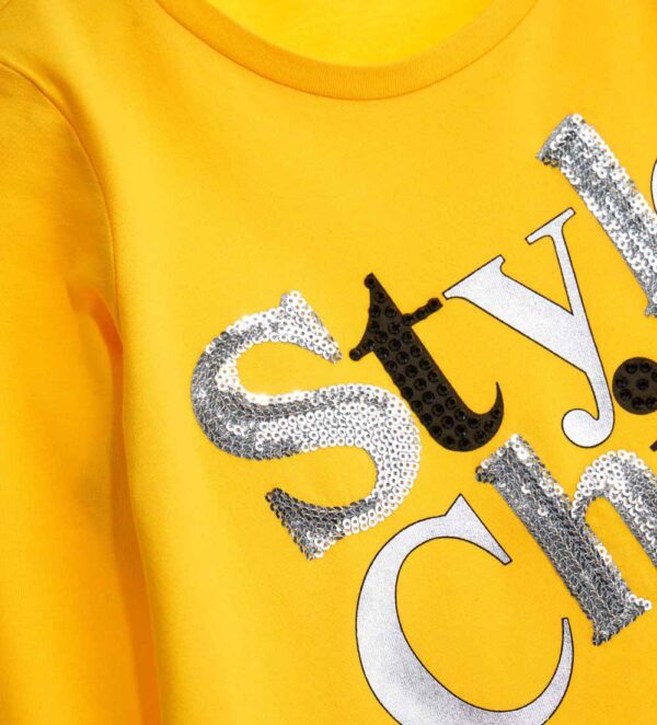 #COLOR_YELLOW