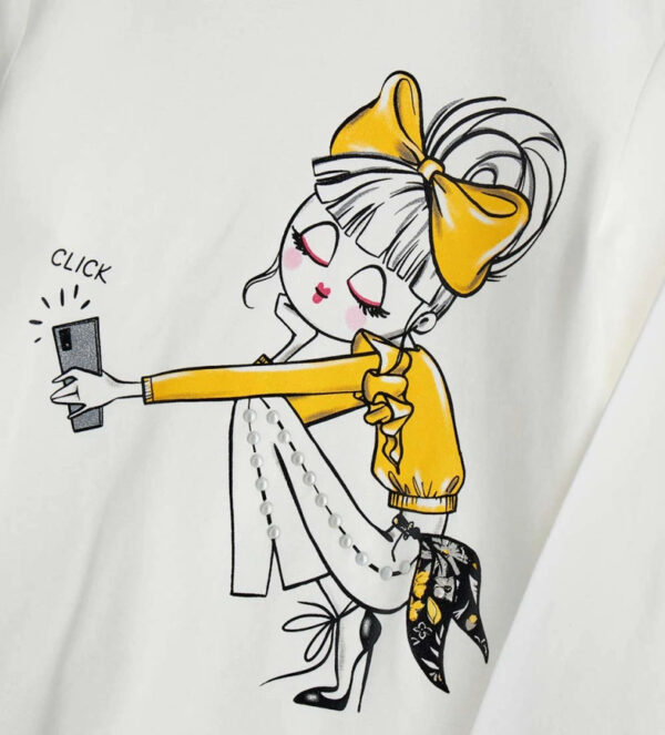 #COLOR_OFF WHITE
