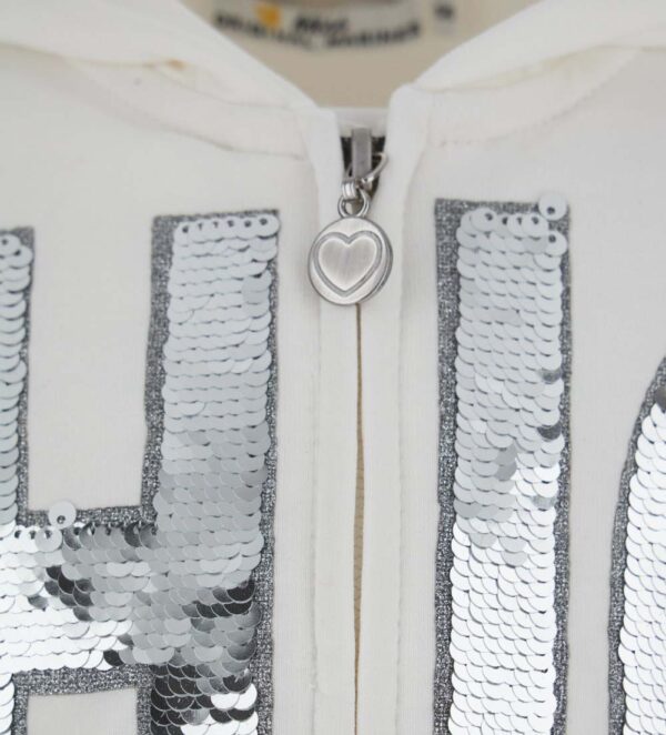 #COLOR_OFF WHITE