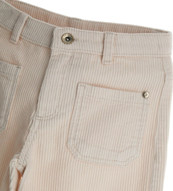 #COLOR_BEIGE