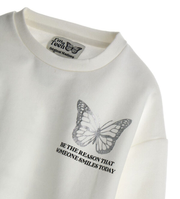 #COLOR_OFF WHITE
