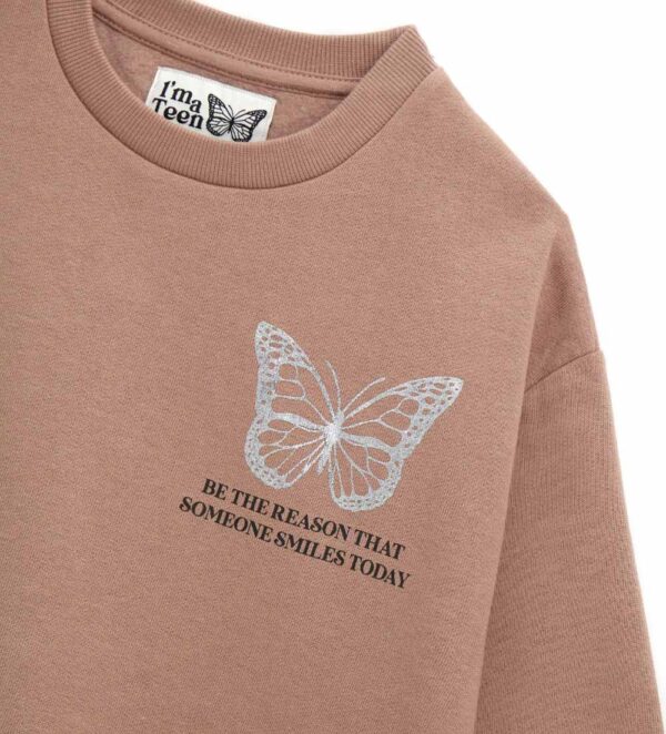 #COLOR_BEIGE