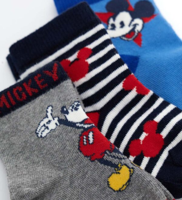 Lot de trois paires de chaussettes Disney Basico Fall pour bébé garçon – Image 2