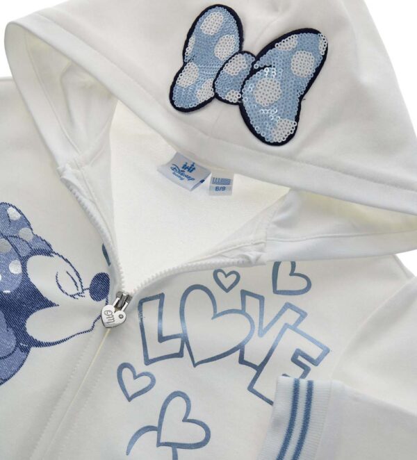 #COLOR_OFF WHITE