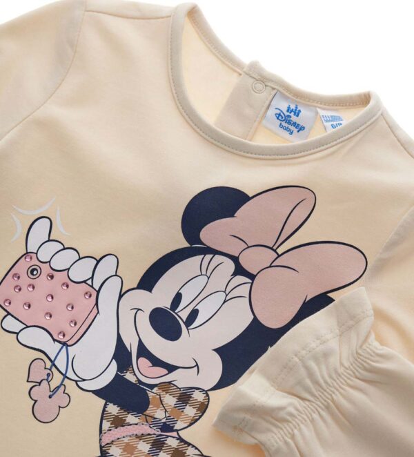 #COLOR_BEIGE