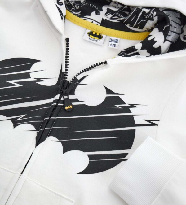 #COLOR_OFF WHITE