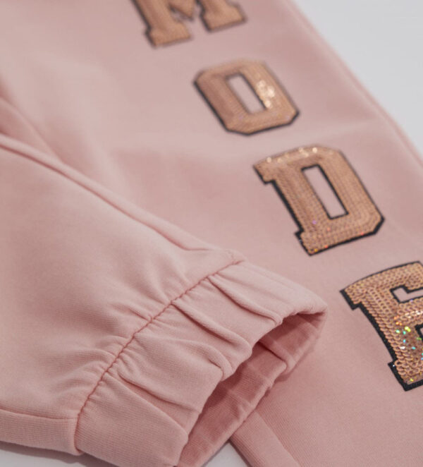 #COLOR_PINK