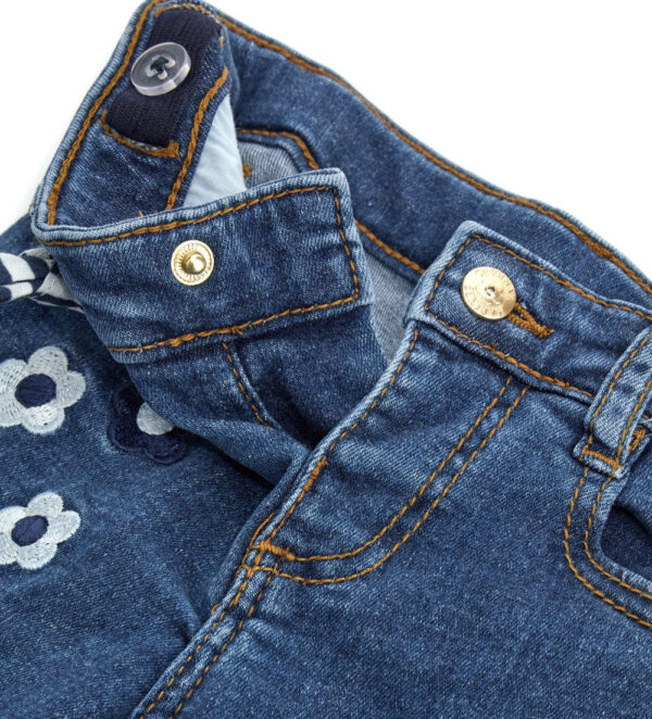 #COLOR_DENIM