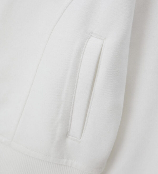 #Color_Off White