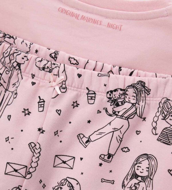 #Color_Pink