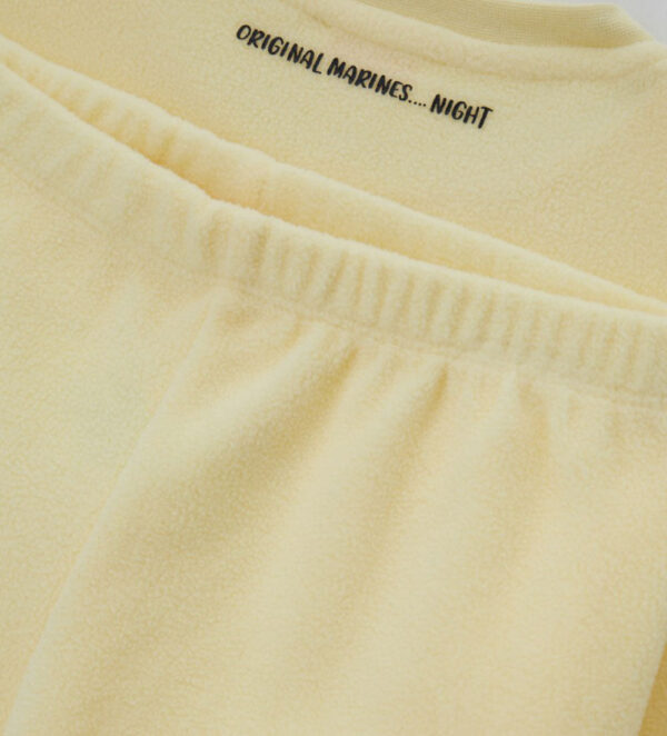 #COLOR_BEIGE