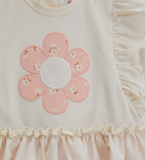 #COLOR_OFF WHITE