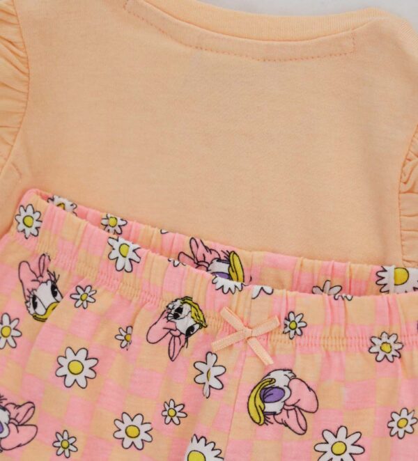 COLOR_PEACH