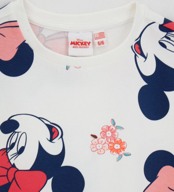#COLOR_OFF WHITE